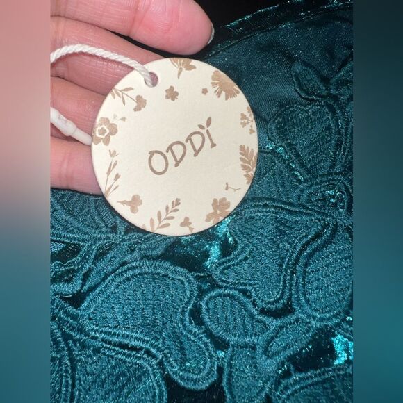 ODDY Velvet Emerald Green spaghetti Strap Top with Lace floral Size 1XL NWT - Picture 7 of 8